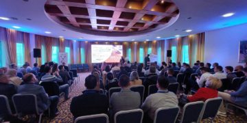 Zvanično otvorenje „PIT DrwoCon 2023“: „Dva dana ciljamo na drvo i namještaj!“