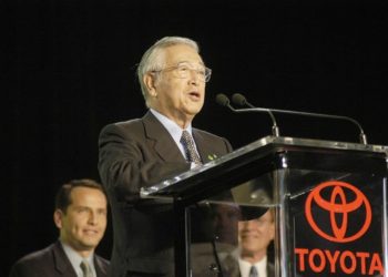 Shoichiro Toyoda, pilot iza Toyotinog širenja u SAD i lansiranja Lexusa, umro je u 97. godini
