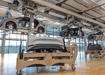 Lakše i održivije: Prednosti drveta u mašinstvu